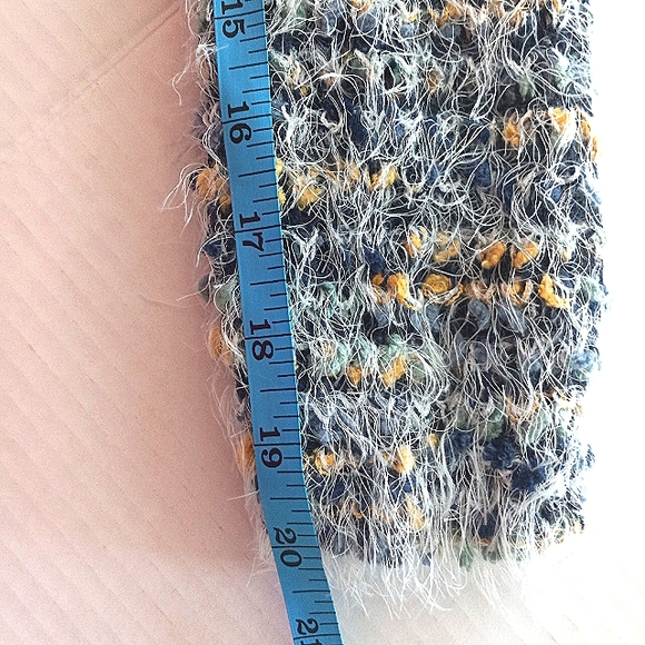 Made with Love by fct fuzzy crewneck long sleeve sweater size M - Picture 6 of 8